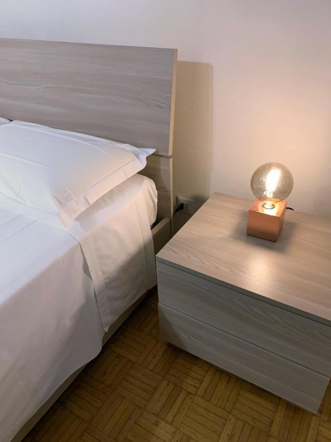 Fiordiluna, Nel Cuore Di Brescia Hotel ภายนอก รูปภาพ
